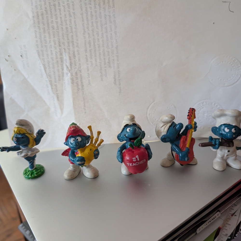 Smurfs Figurine Set - Blue and White